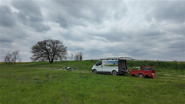 Support vehicle and equipment on a spacious field